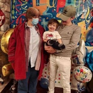 Meet your Posher, Janet